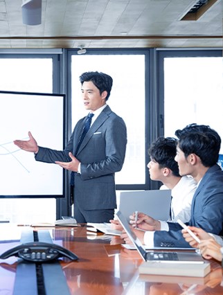 內(nèi)部會(huì)議